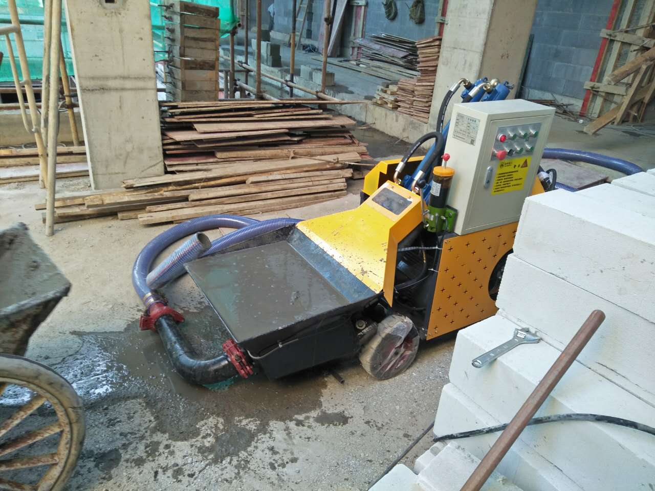 二次構造柱泵廠家設備實景展示 二次構造柱泵廠家設備實景展示