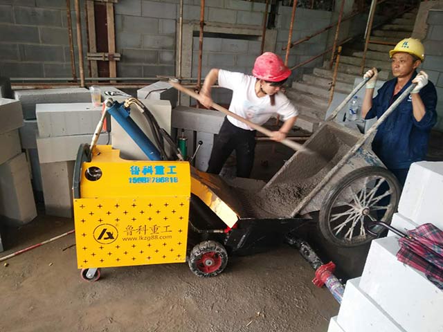 樓房專用二次構(gòu)造柱泵施工 樓房專用二次構(gòu)造柱泵施工