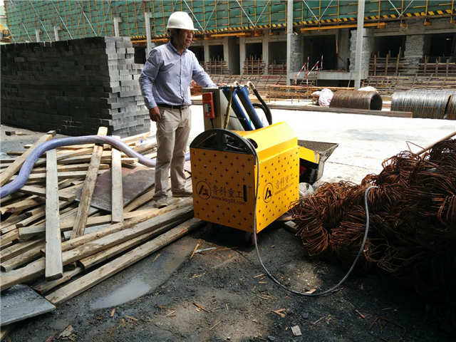 二次構(gòu)造柱泵上料機(jī)泵 二次構(gòu)造柱泵上料機(jī)泵